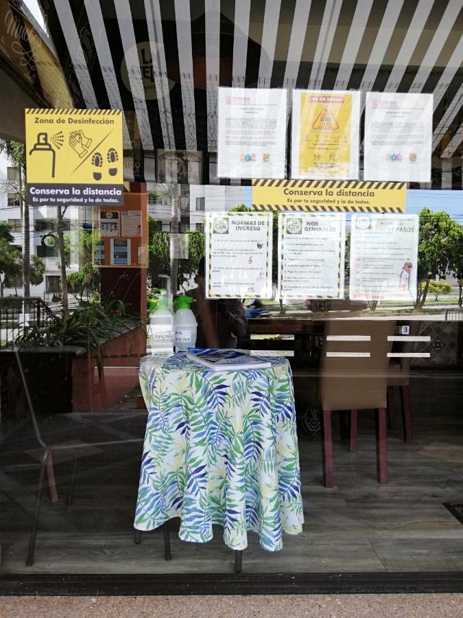 Hotel Pinares Plaza Pereira Luaran gambar