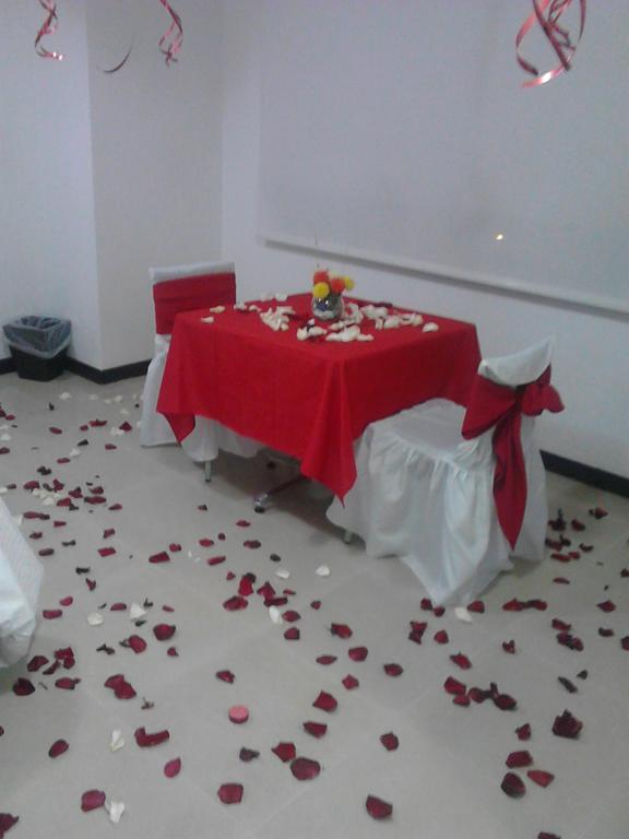 Hotel Pinares Plaza Pereira Luaran gambar
